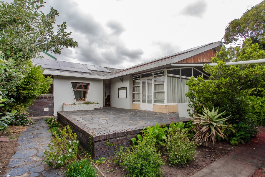 To Let 3 Bedroom Property for Rent in Denneburg Western Cape